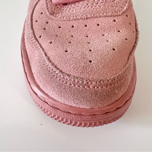 Nike Air Force 1 Lv* Suede "Pink Stardust" - Picture 14 of 14